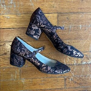 Louise et Cie Purple Metallic Embroidered Brocade  Patterned MaryJane Heels
